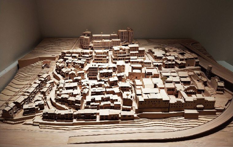 Timber model of a historic city fabric on contour layers
