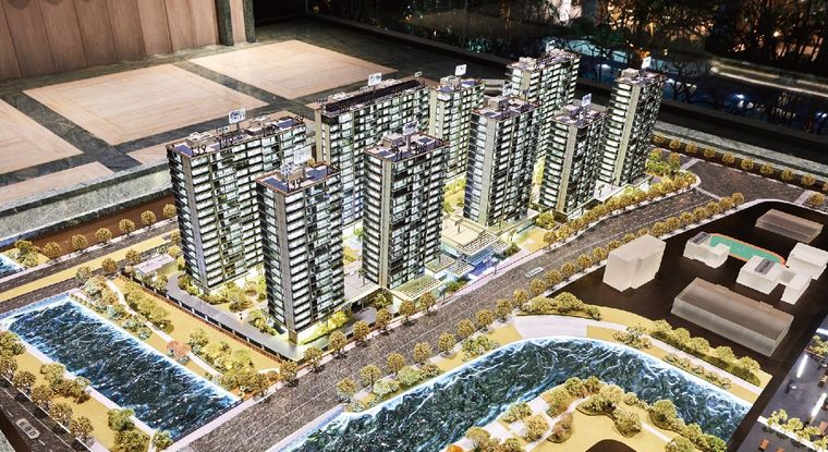 Model of a residential complex with the canal and the surrounding roads