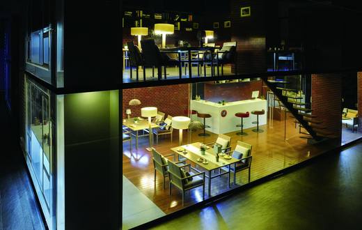 Micro-scenes & interiors